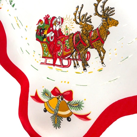 Violet Linen Incorporated Seasonal Christmas Table Topper - Picture 5 of 7